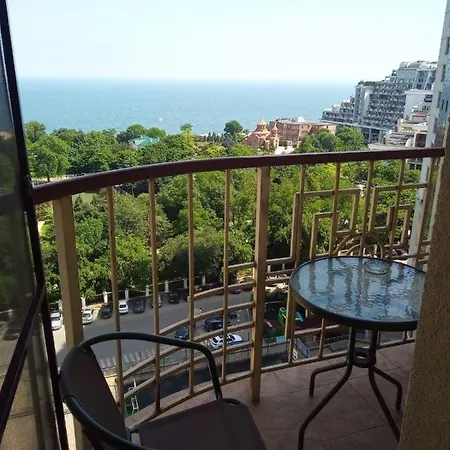 Διαμέρισμα Sea View In Arcadia Gagarin Plato